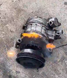 汽車零部件怎樣用激光除鏽機進行清洗呢？